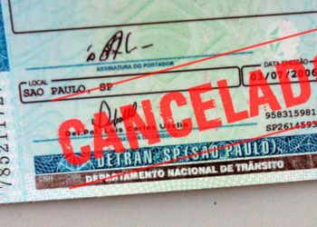 Cancelamento da CNH de quem está com o nome no SPC e Serasa?